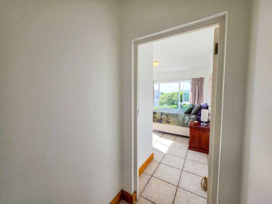 4 Bedroom Property for Sale in Stilbaai Wes Western Cape